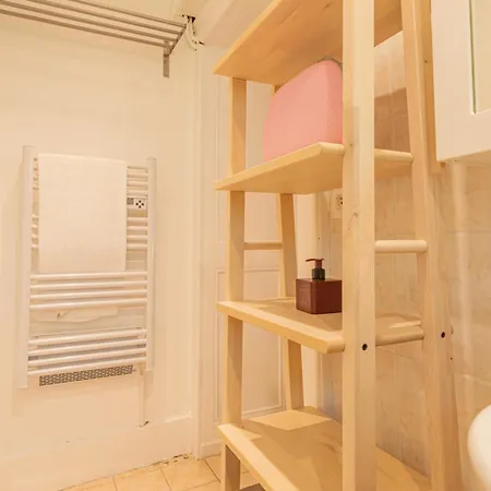 Rimaye Blanche - A Bright And Cozy 1 Bed *