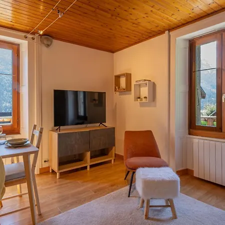 Rimaye Blanche - A Bright And Cozy 1 Bed Apartman *